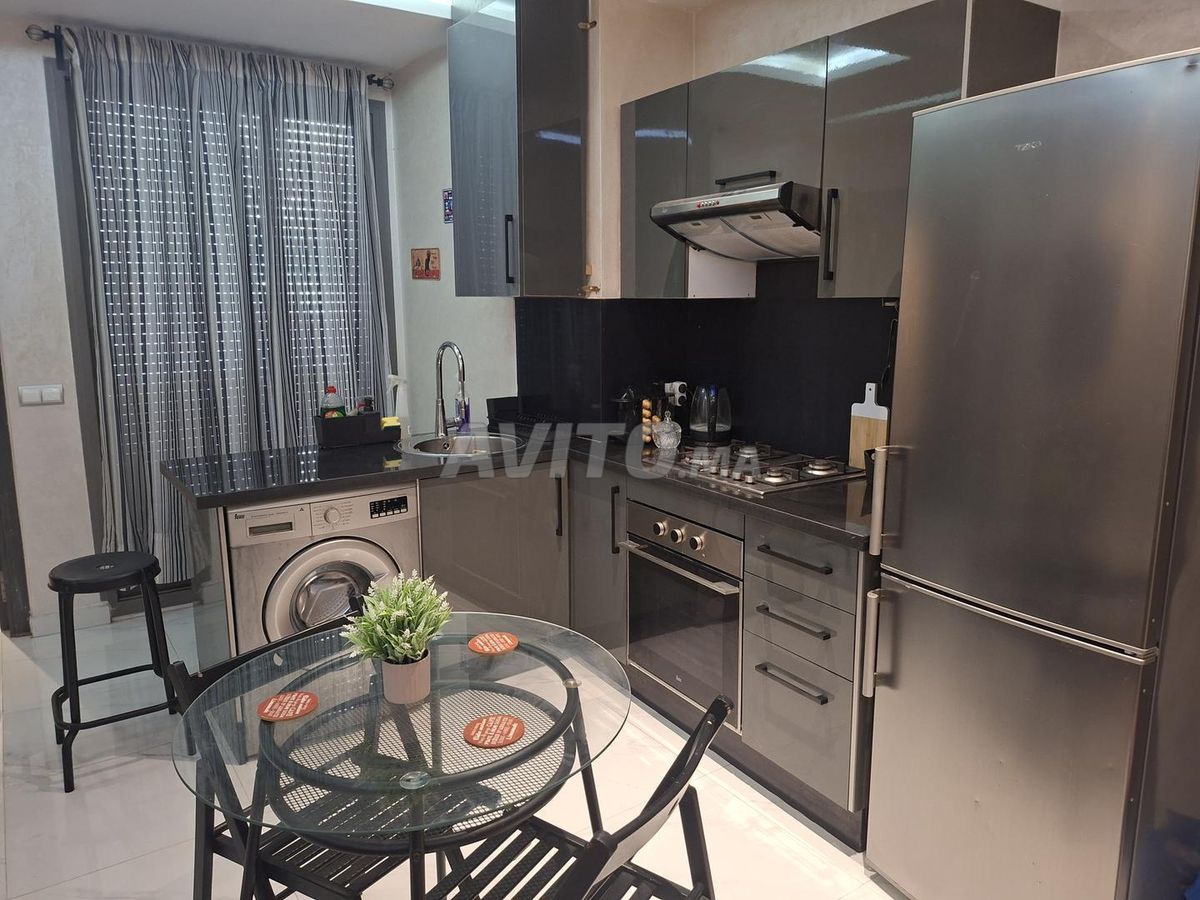Studio meublé de 50 m² — Maarif – photo 2